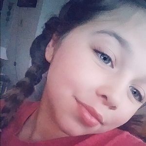 Meet your Posher, Hope